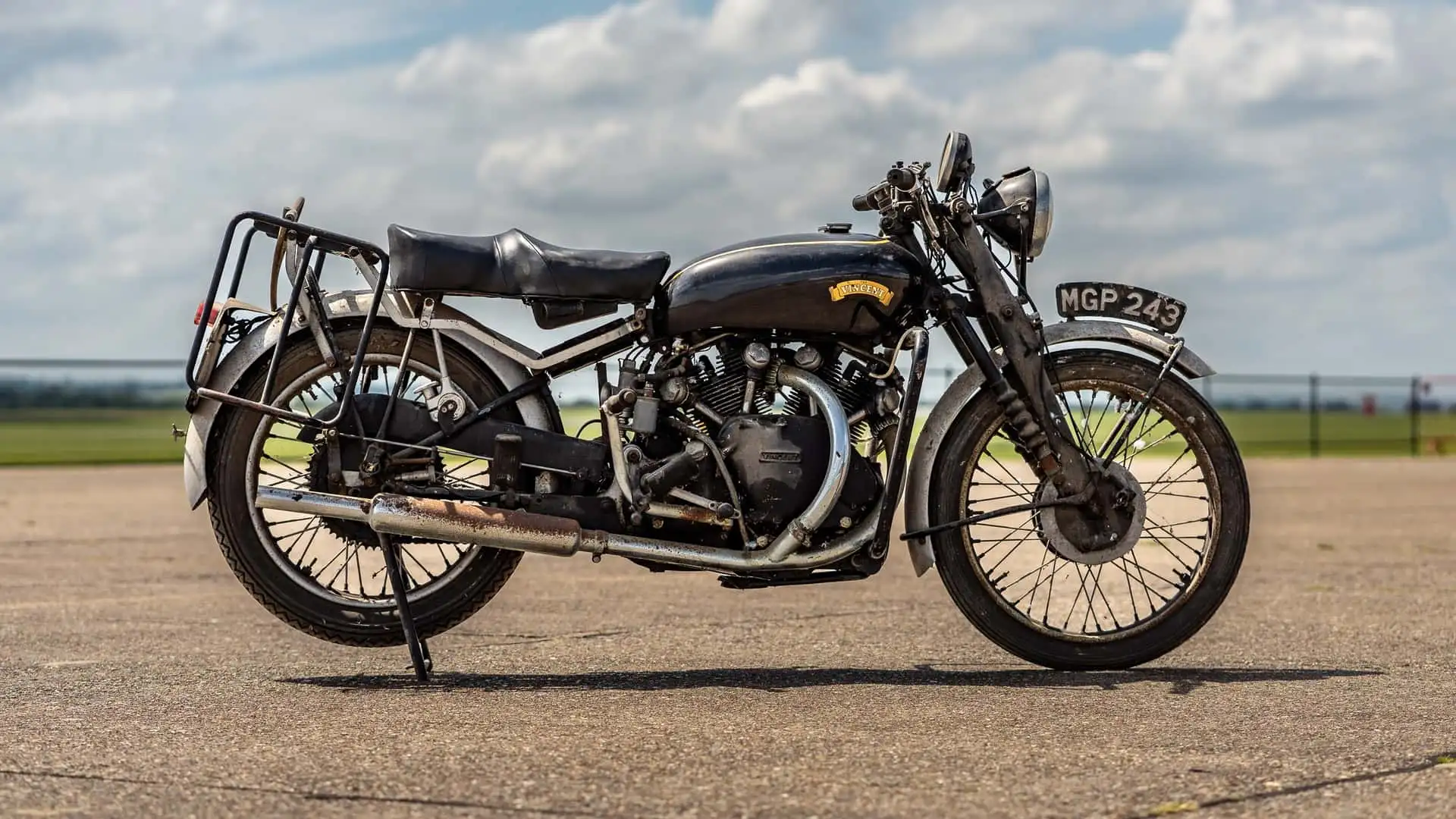 vincent-black-shadow-auction-