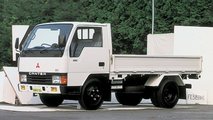 Leicht-Lkw FUSO Canter feiert 60-jähriges Jubiläum