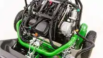 John Deere: nuovo tosaerba  elettrico 225 E-Cut 