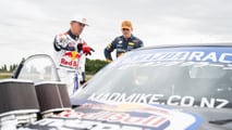 Max Verstappen apprend à drifter avec Mike Whiddett dans une Mazda RX7