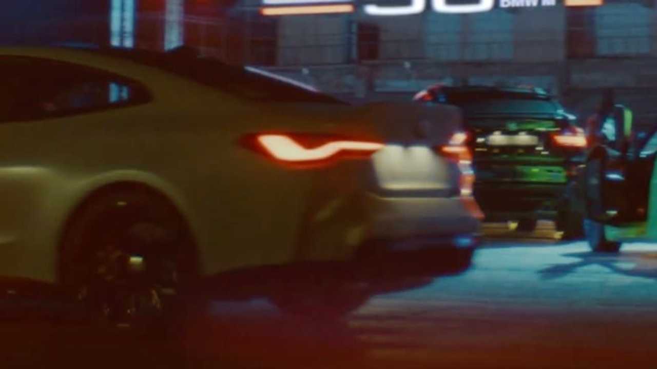BMW M4 CSL espion