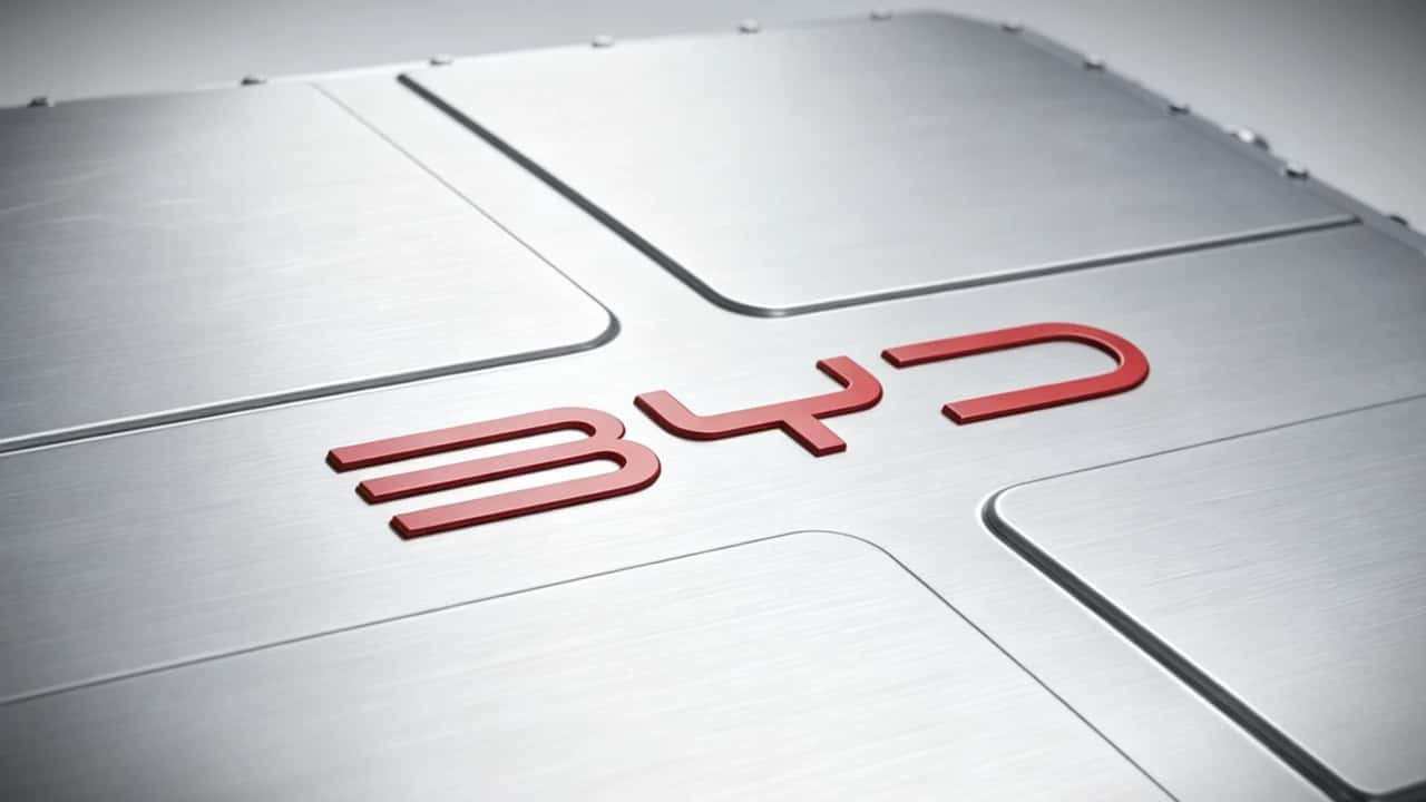 Batteria allo stato solido BYD