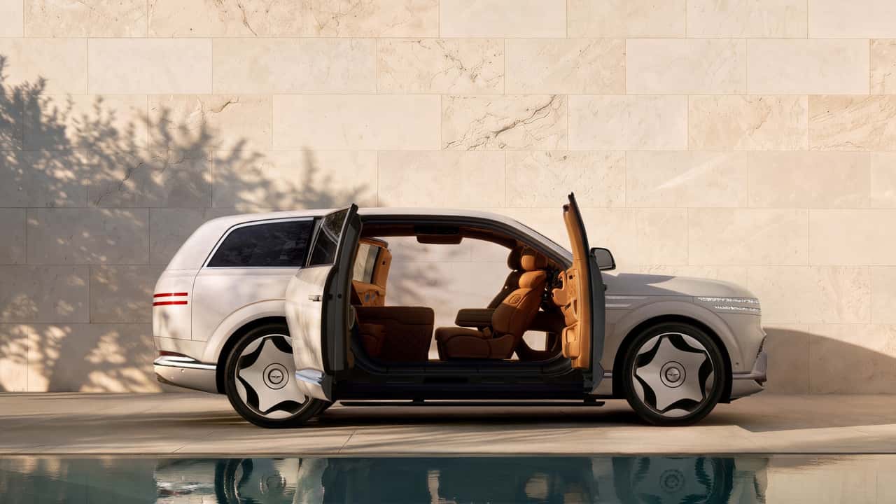 Genesis GV90
