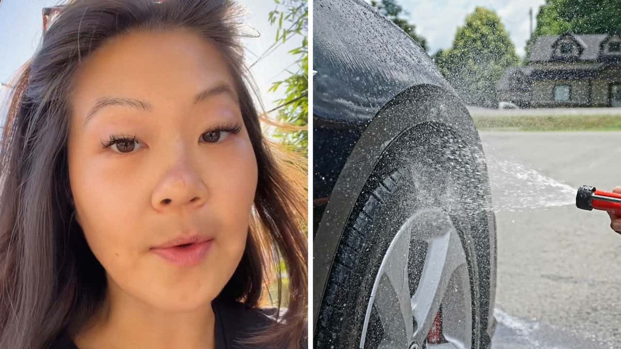 Woman’s Car Gets Dirty From Desert