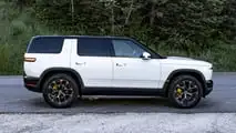 Rivian R2 (2026), la prova su strada
