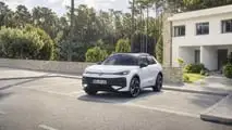 Volkswagen Golf and T-Roc full hybrid