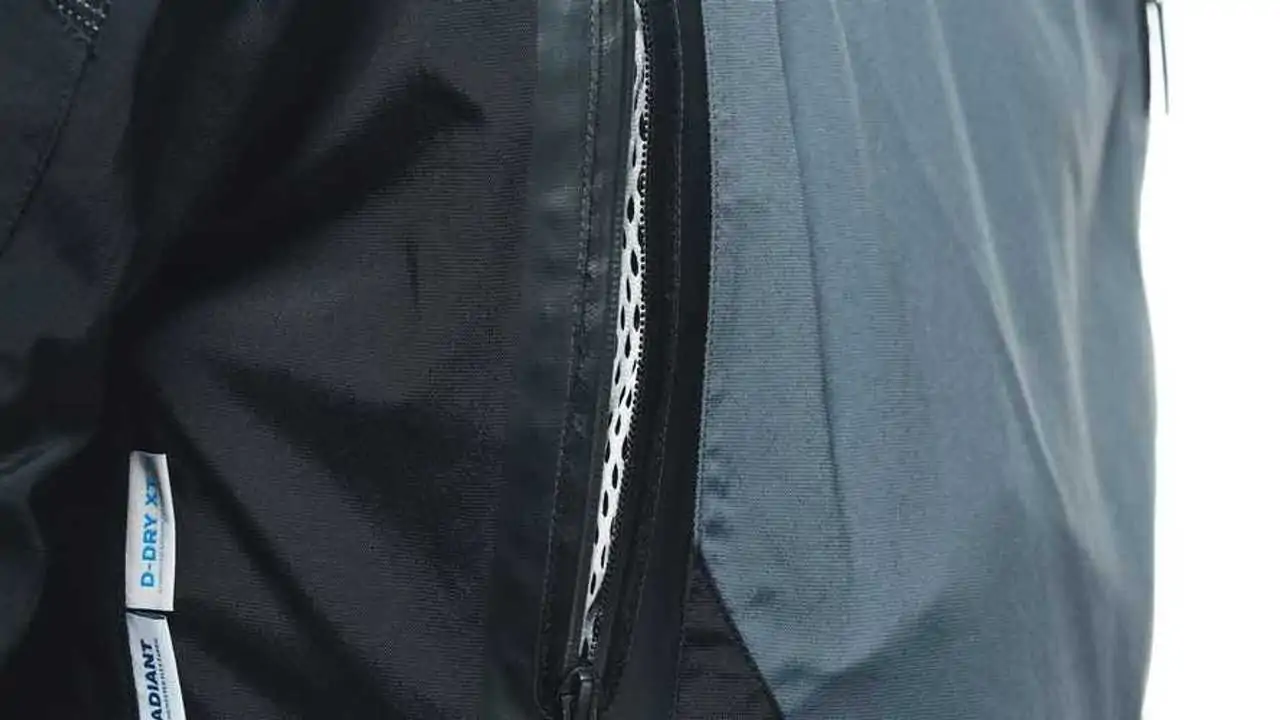 Dainese Stelvio D-Air Ddry XT Jacket Black Ebony | FREE UK DELIVERY | Flexible Ways To Pay | M&P | Dainese D'Air STELVIO D-Dry XT Jacket 46 | バイクウェア・装備 | ダイネーゼ