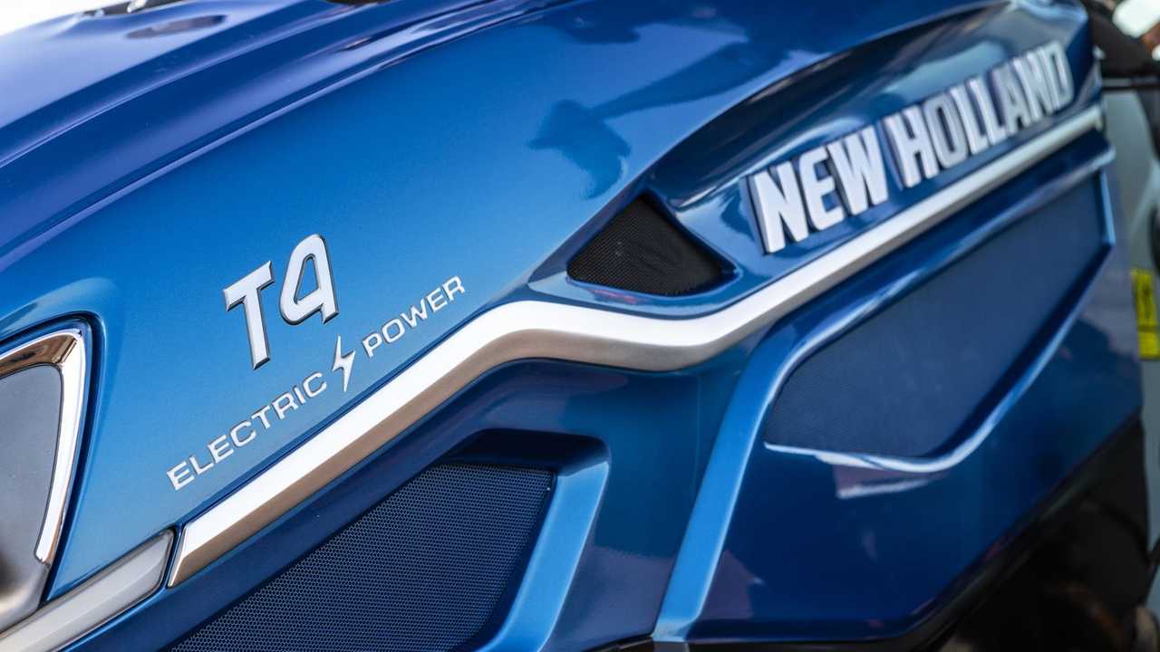 Trattore New Holland T4 Electric Power