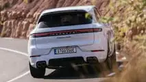 Porsche Cayenne Turbo E-Hybrid (2023) im Test