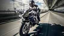 2024 Kawasaki Ninja H2 - Riding
