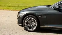 2023 Genesis G80 005