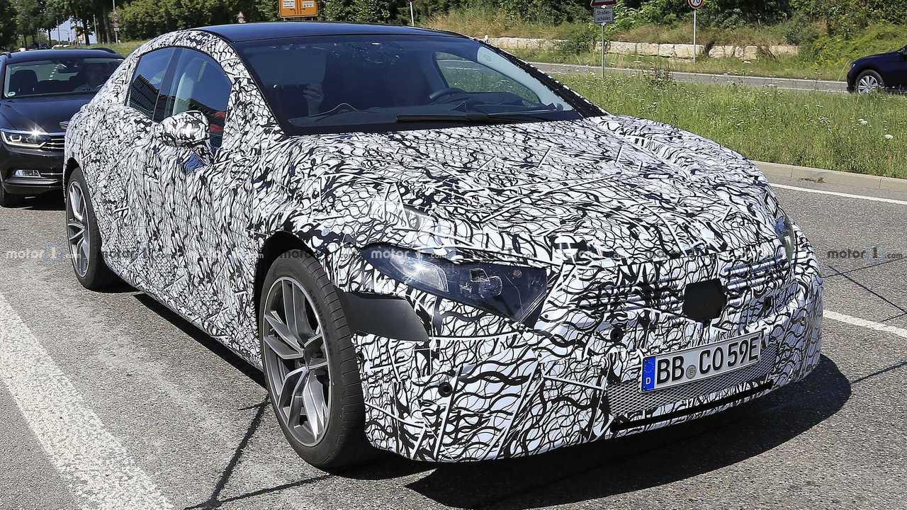 2021 Mercedes EQS foto spia