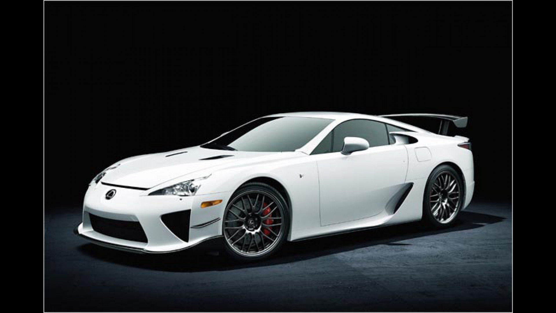 Fur Die Rennstrecke Lexus Lfa Mit Nurburgring Paket