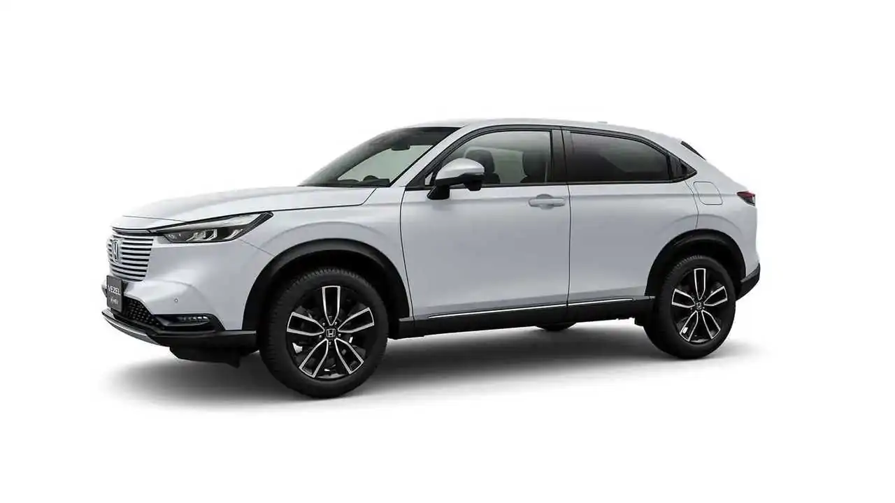 21 Honda Hr V Global Model Debuts With All New Look Inside And Out