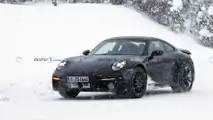 2022 Porsche 911 Safari spy photo
