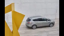 Nuova Ford S-MAX