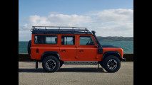 Land Rover Defender Adventure 