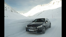 Mercedes Winter Workshop 4Matic, la gamma integrale sulla neve