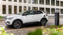 Opel Grandlanx X PHEV trazione anteriore