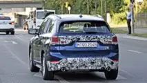 BMW X1 facelift spy photo