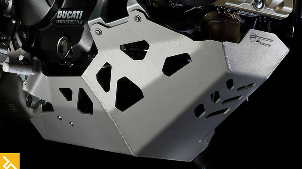 <strong>Optional Enduro Skid Plate should protect the bottom of that big Twin engine.</strong>