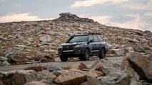 Lexus LX 570 J201 Concept Rocks