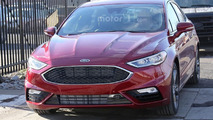 2017 Ford Fusion facelift spy photo