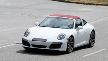 2016 Porsche 911 facelift spy photo