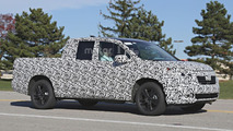 2017 Honda Ridgeline spy photo