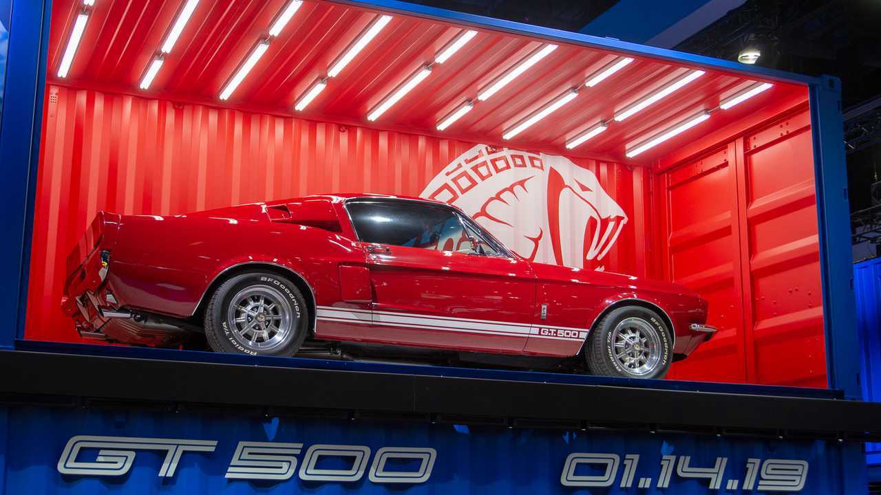2020 Ford Shelby GT500 teaser
