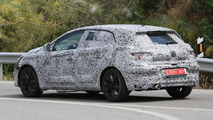 2016 Renault Megane spy photo