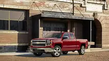 2015 Chevrolet Silverado Custom