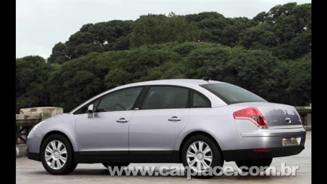 Bicombustível: Citroën C4 Pallas com motor flex deve chegar no 2º semestre