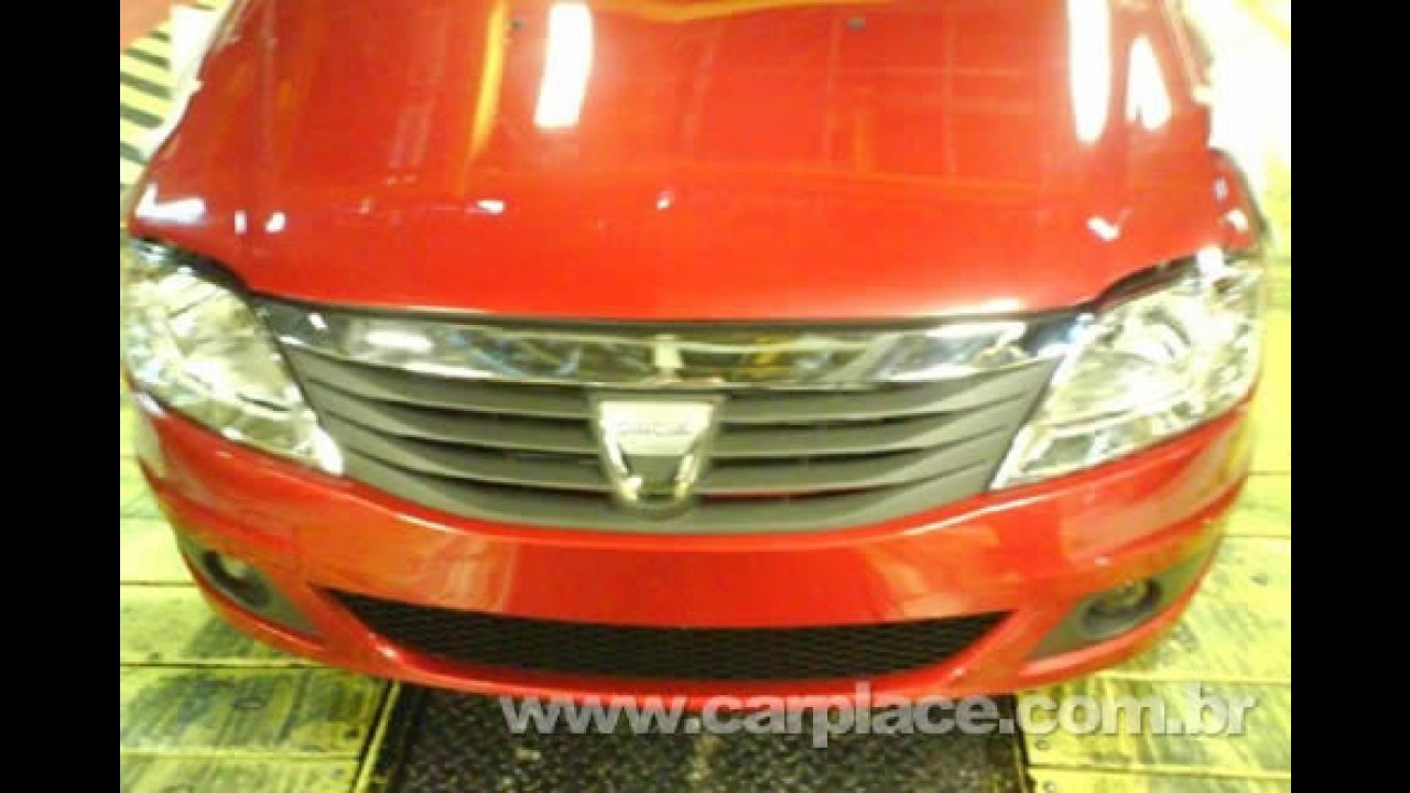 Fotos do Novo Logan 2009 reestilizado vazam da fábrica da Dacia na Romênia