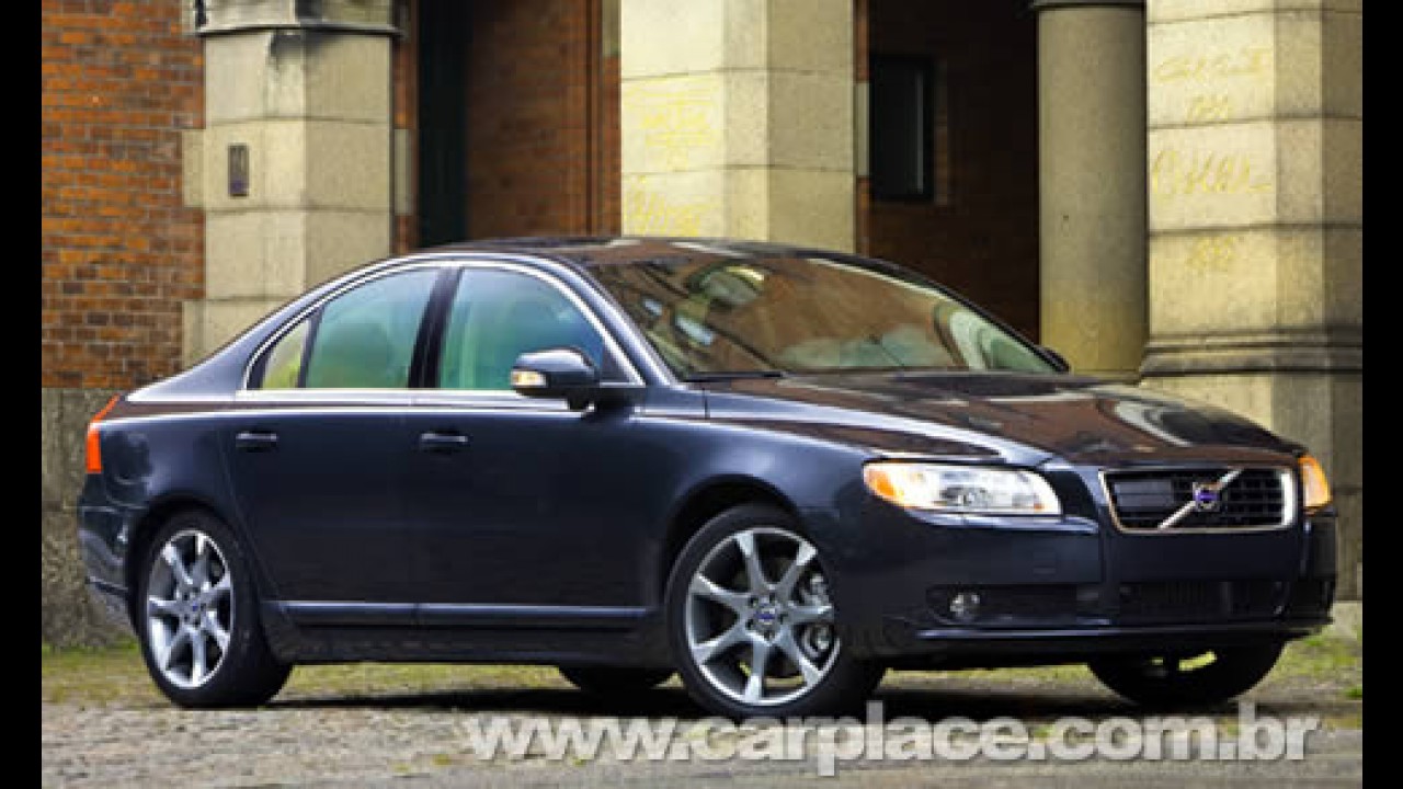 Também com Etanol - Volvo lança C30 e S80 com tecnologia Flex na Tailândia