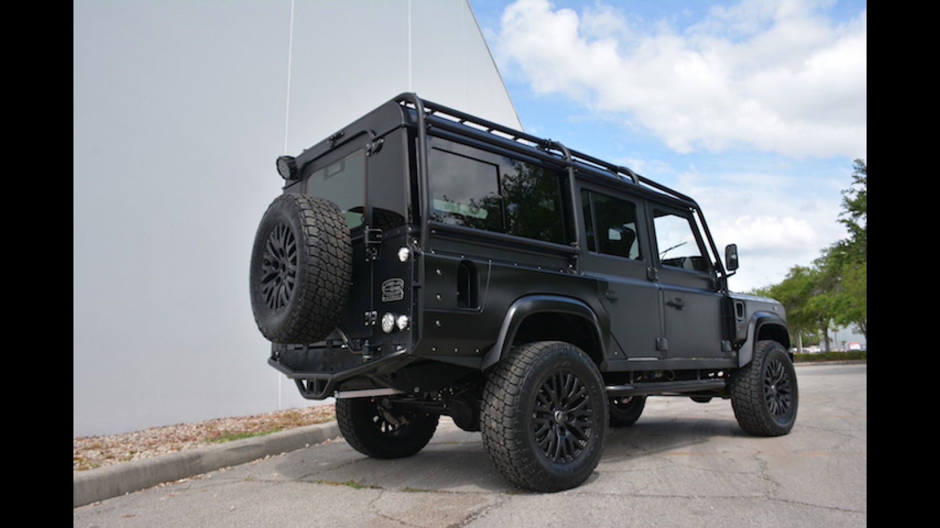 Five Lucky People Will Get to Own this Corvette-Powered Land Rover