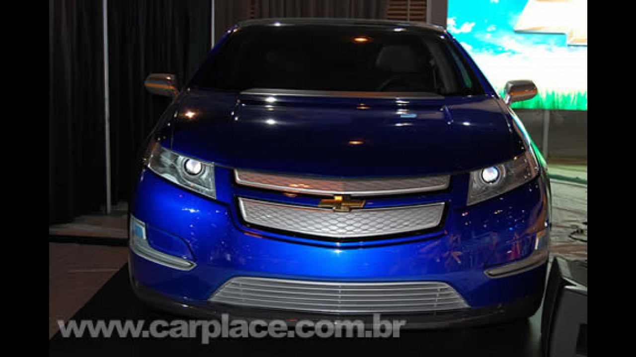 GM divulga imagens dos modelos do filme Transformers 2 - Veja o trailer
