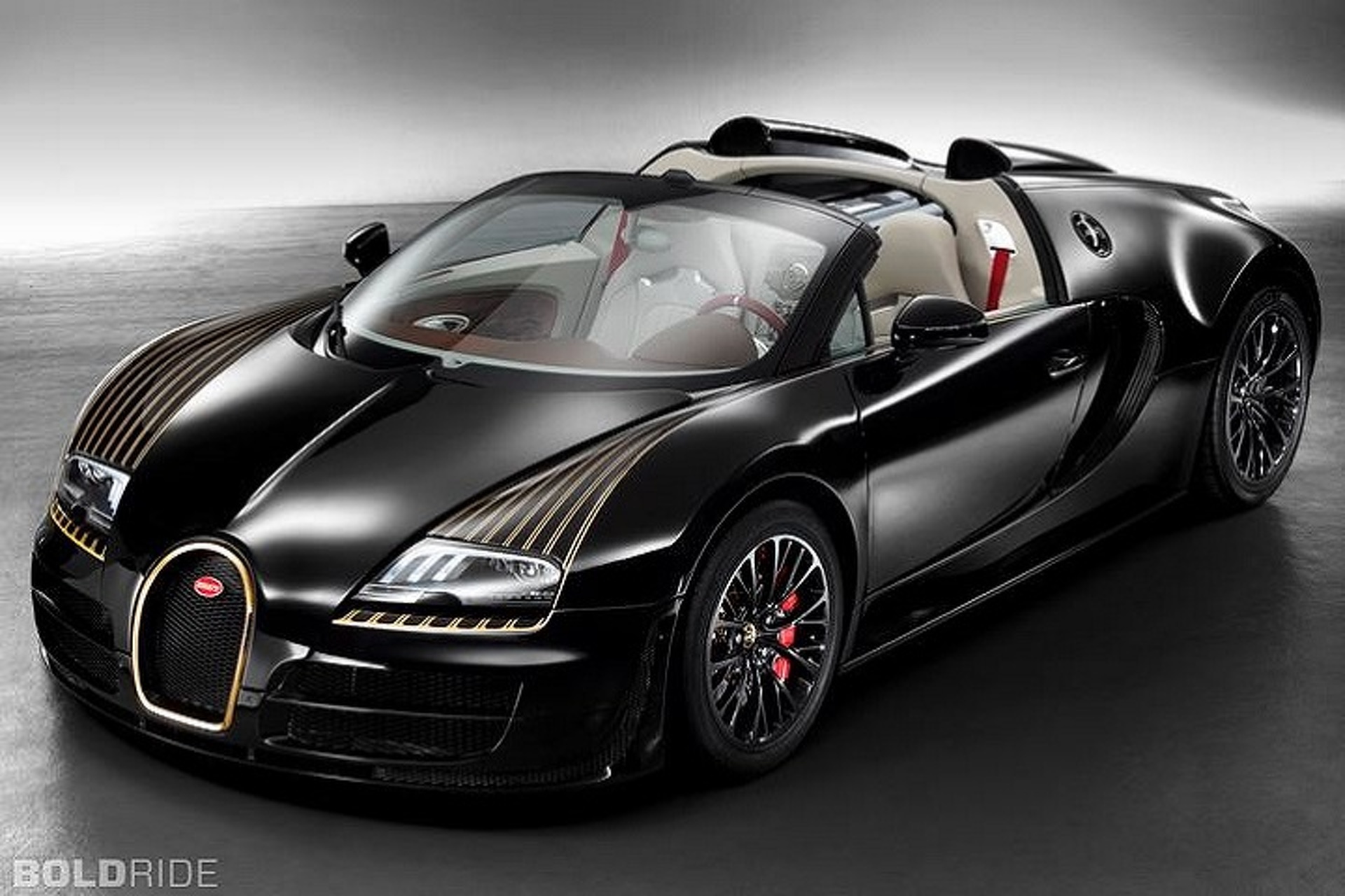 Beautiful Wooden Bugatti Veyron Can Be Yours for Cheap