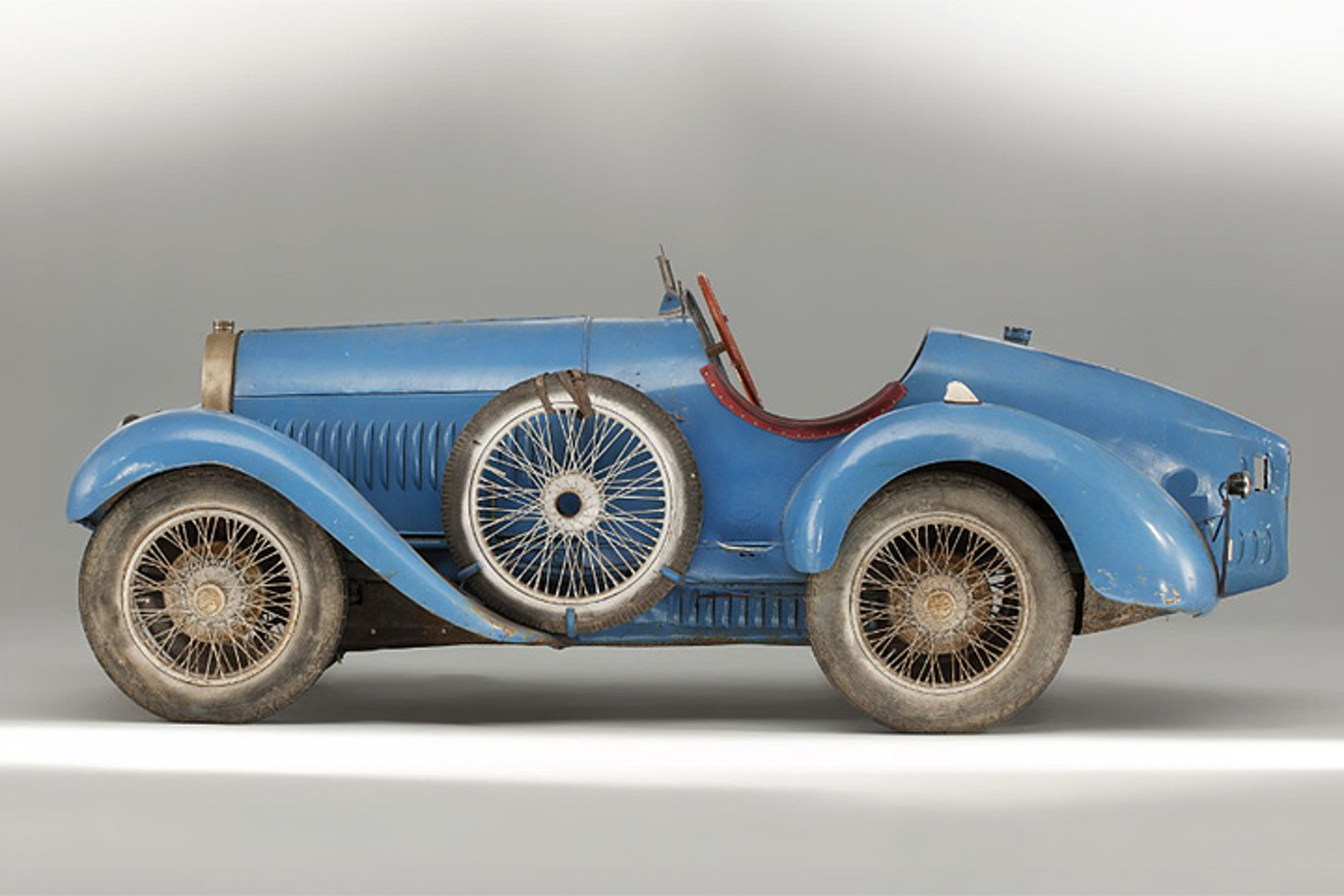 This Barn Find Bugatti Just Sold for a World Record Price