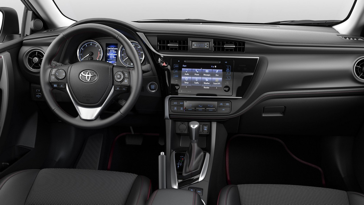 2017 Toyota Corolla 50th Anniversary Special Edition Photo Motor1