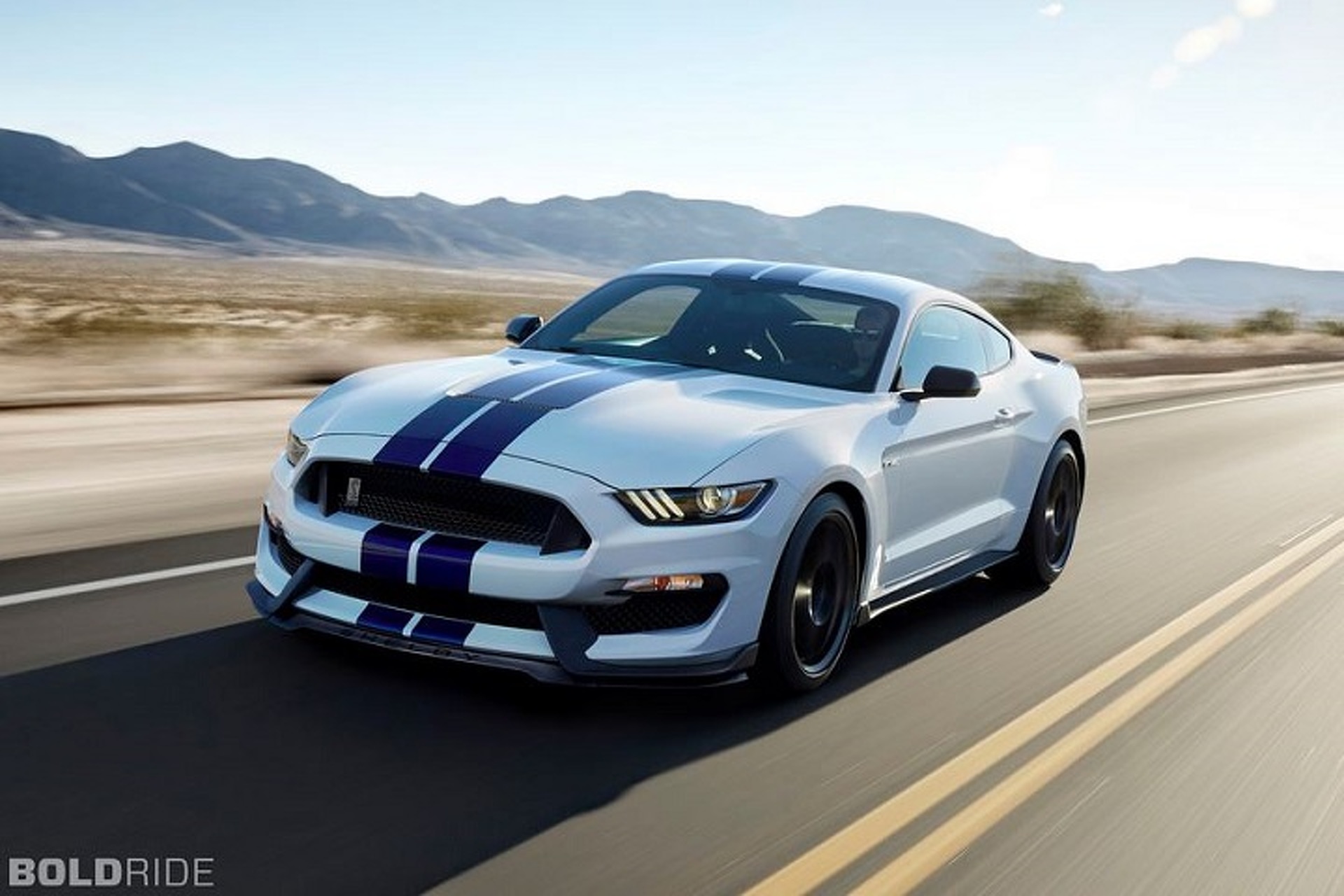 A More Hardcore Mustang Shelby GT350 is Headed to Detroit