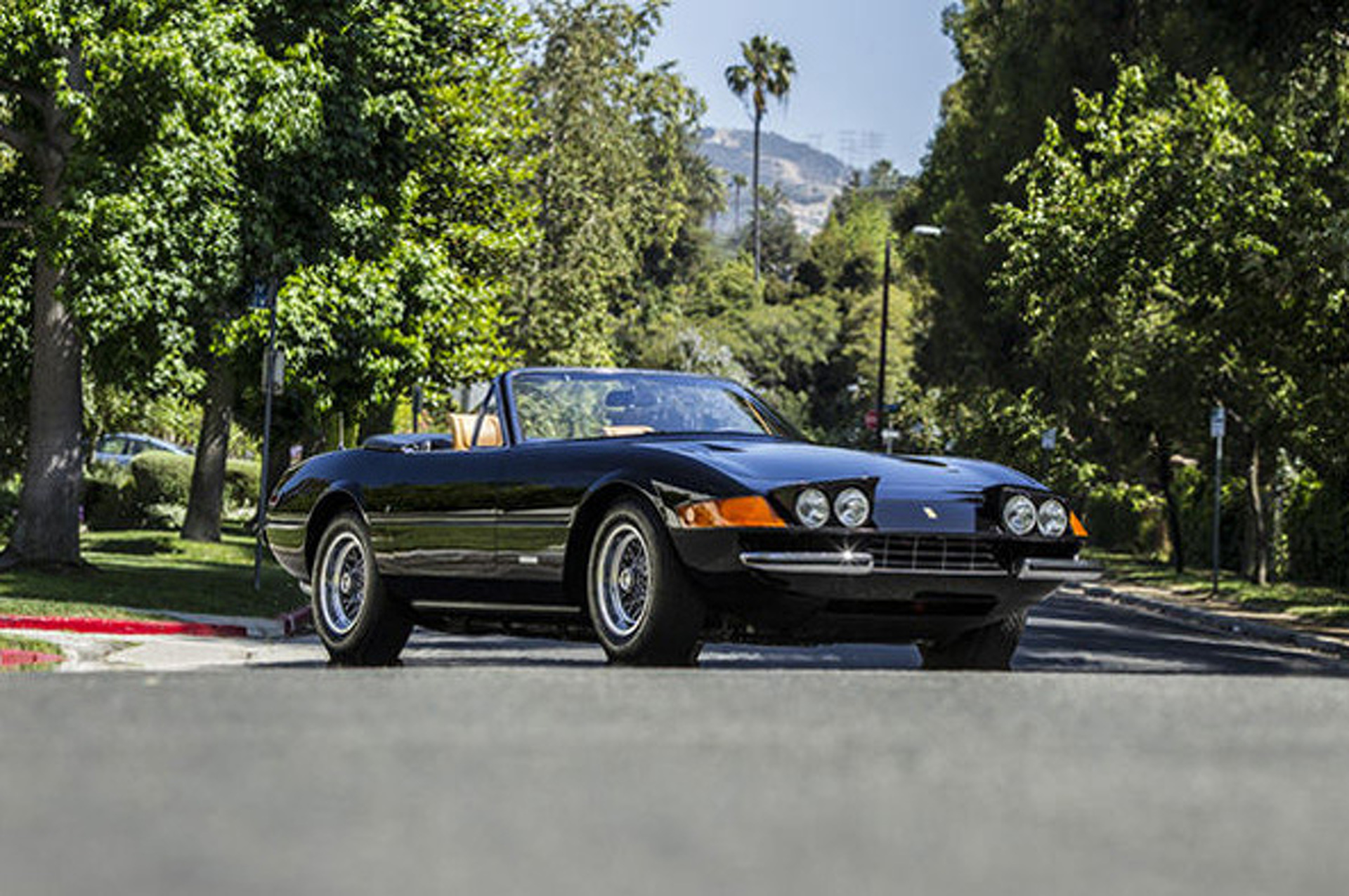 16 Must Have Cars on Sale at the 2012 Gooding & Co. Auction