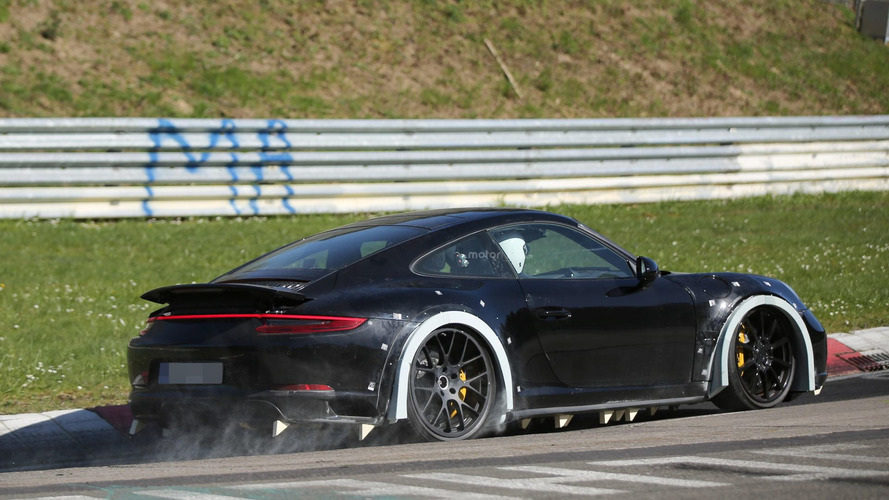 Next-gen Porsche 911 spy photo