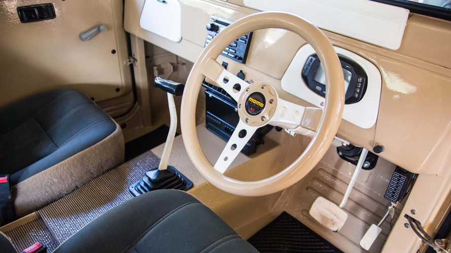 Toyota FJ40 Land Cruiser Hot Rod