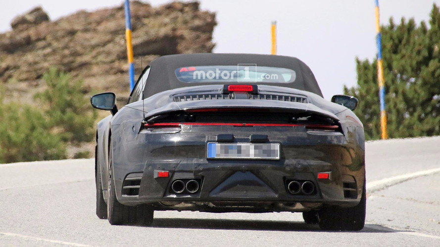 Yeni Porsche 911 Convertible casus fotoğraflar