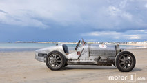 Mit dem Bugatti Type 35 (1925) in Saint Malo (Frankreich)
