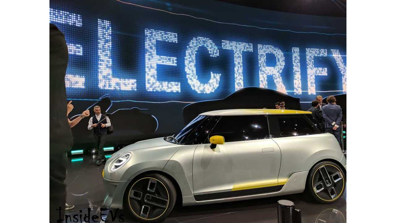 MINI Electric concept IAA 2017 (InsideEVs/Tom Moloughney)