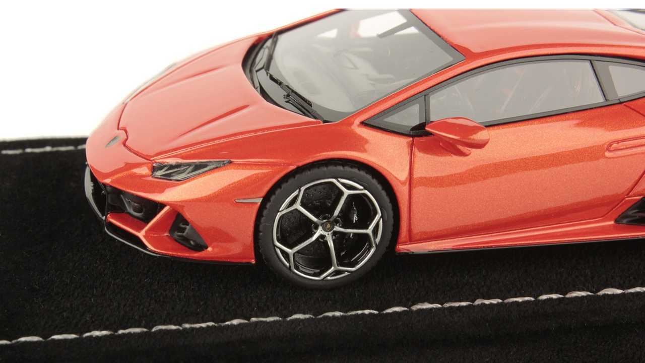 Lamborghini Huracan Evo Scale Model