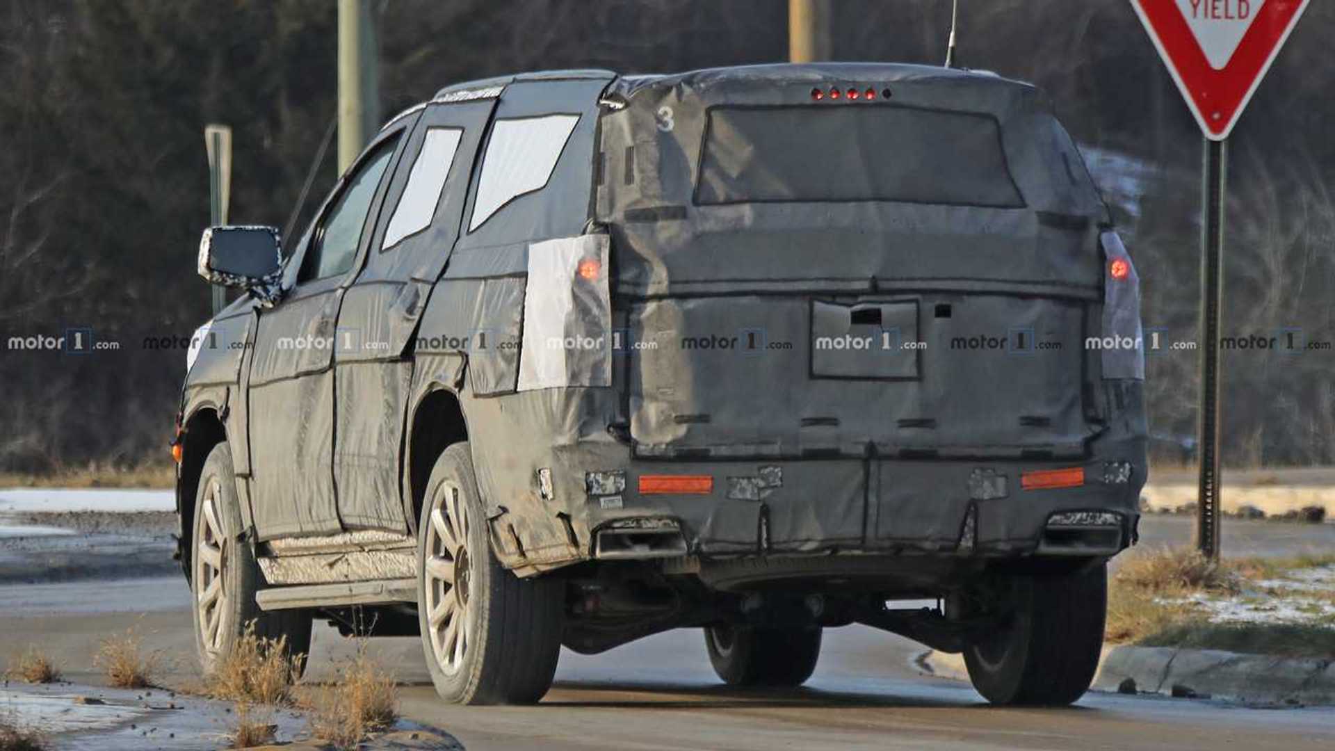cadillac-escalade-spy-photo.jpg