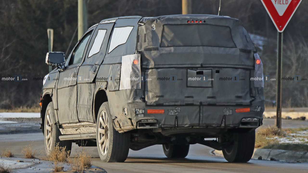 Cadillac Escalade Spy Photo
